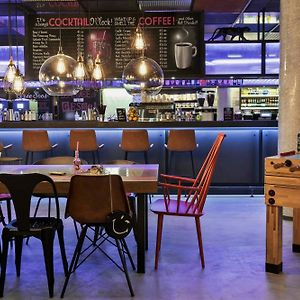 Moxy Belfast City
